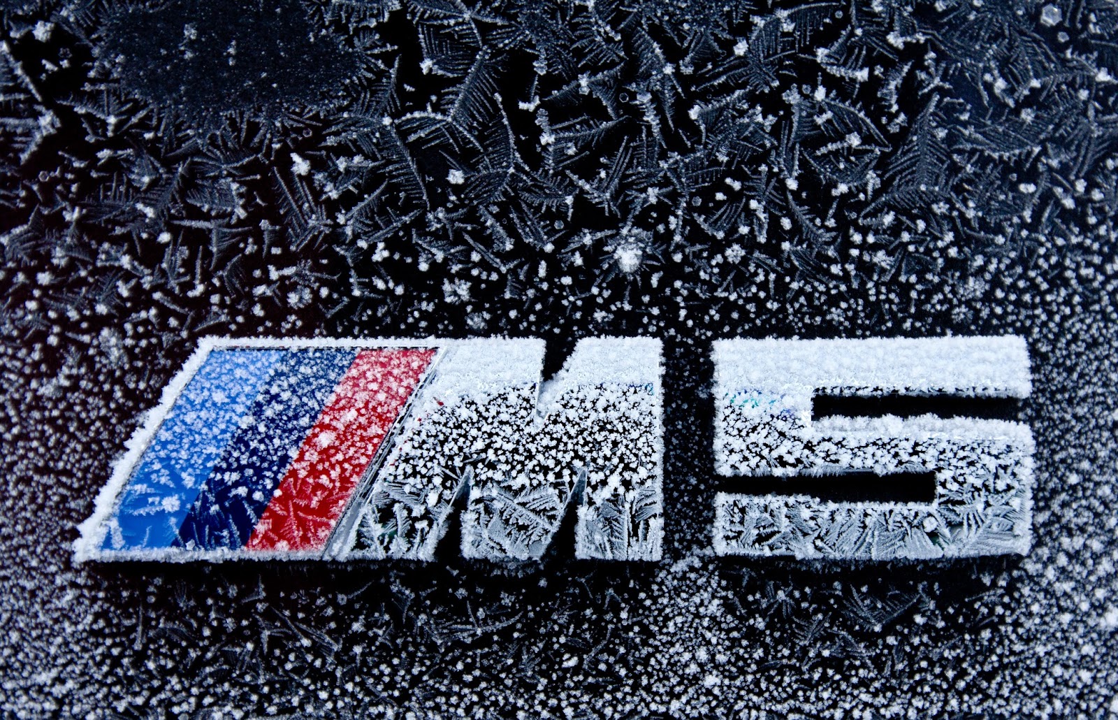 The new BMW M5 Winter Όλη η κληρονομιά του BMW M Division σε ένα βίντεο