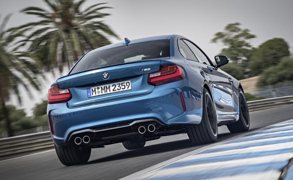 BMW M2 official 2 Δες τη BMW M2 να διδάσκει στρίψιμο στο Nurburgring