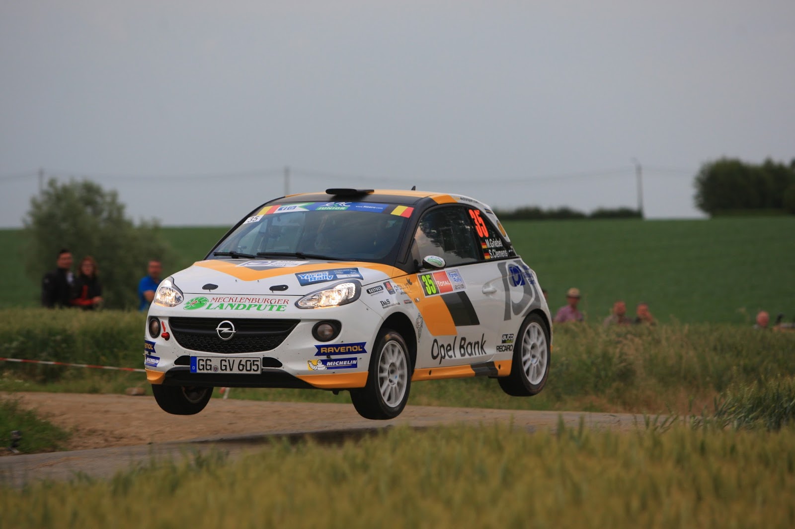 Opel ADAM R2 Junior Rallye 297372 Το Opel ADAM Θα υπερασπιστεί τον τίτλο του πρωταθλήματος ERC Junior