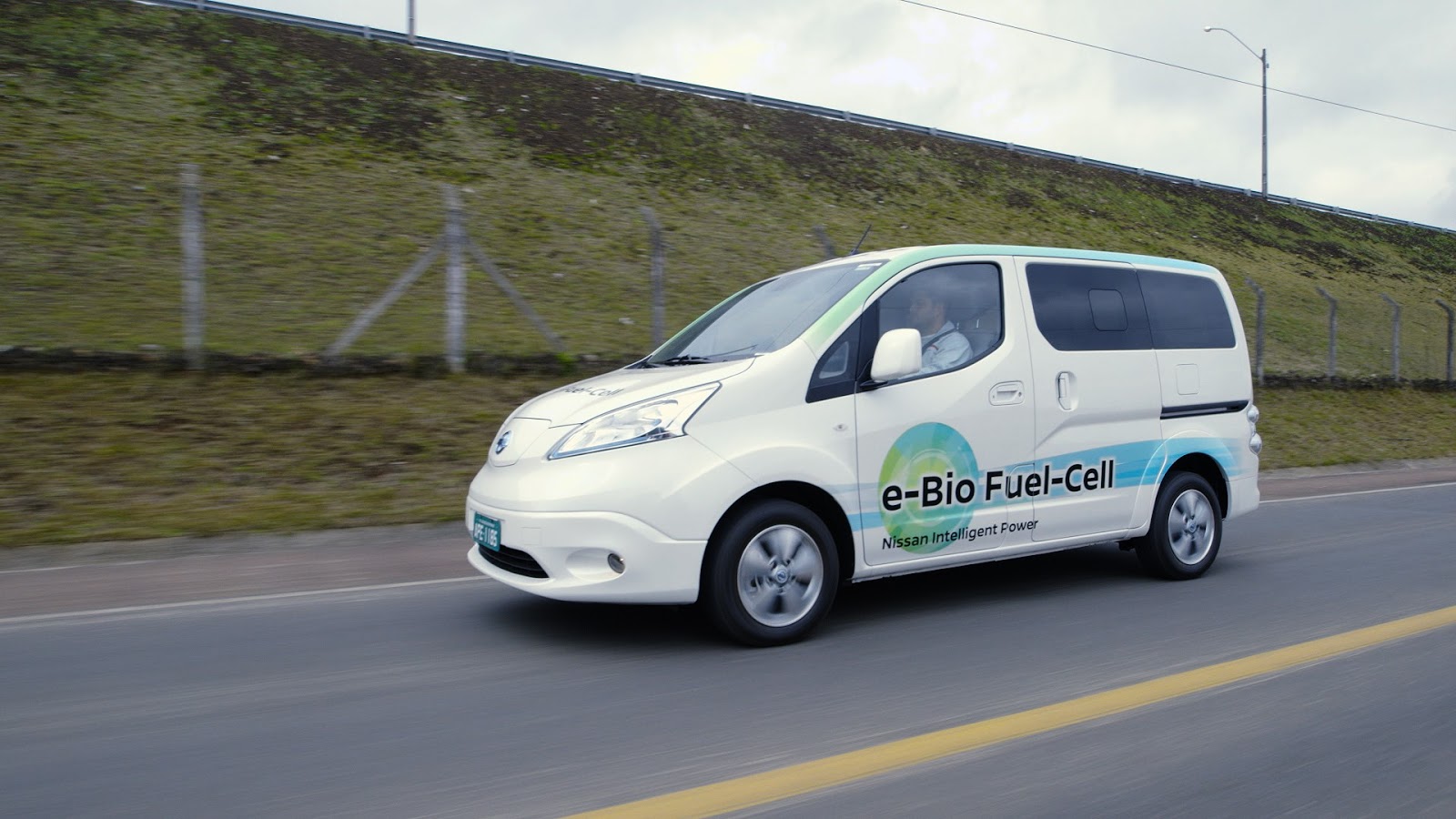 148614 1 5 Η Nissan αποκάλυψε στην Βραζιλία το πρώτο ηλεκτροκίνητο όχημα τεχνολογίας ενεργειακών κυψελών με βιοαιθανόλη