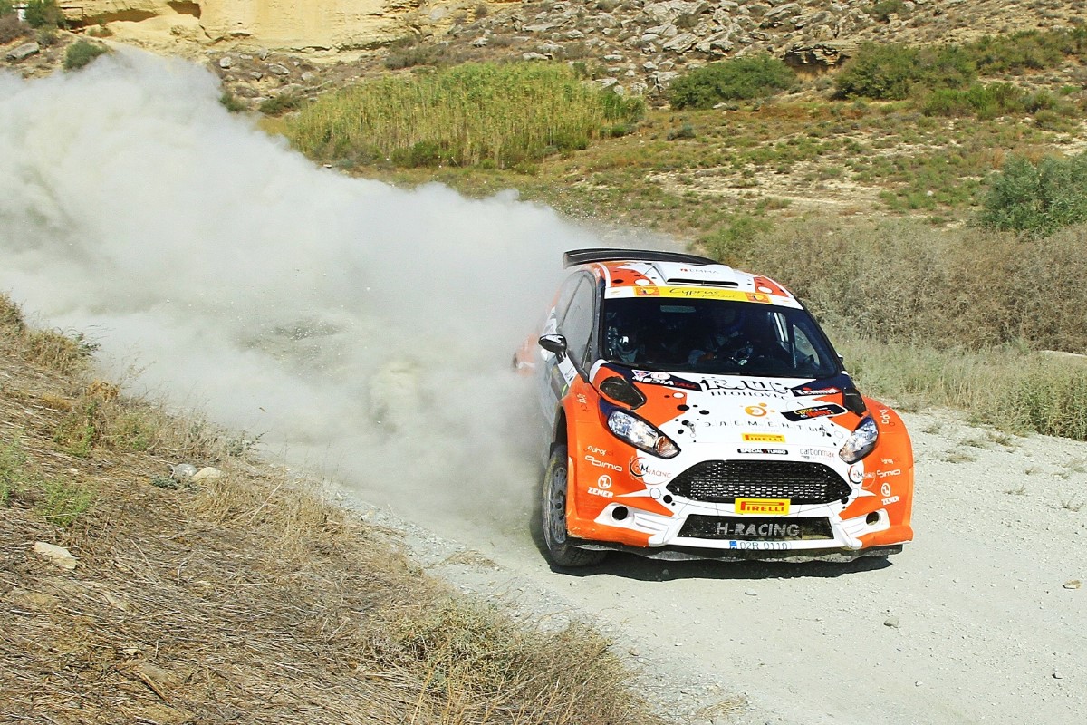Ο Lukyanuc με το Ford Fiesta R5, κέρδισε την κατατακτήρια διαδρομή του Ράλι Κύπρου