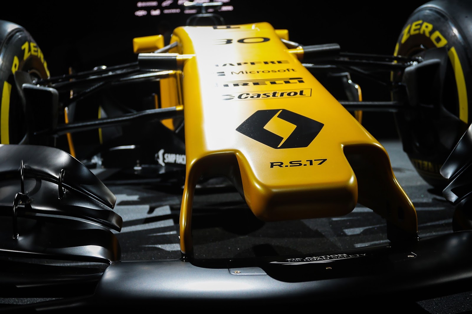 20170221153343 272d4793 Η Renault Sport παρουσίασε το καινούργιο της μονοθέσιο, την R.S.17