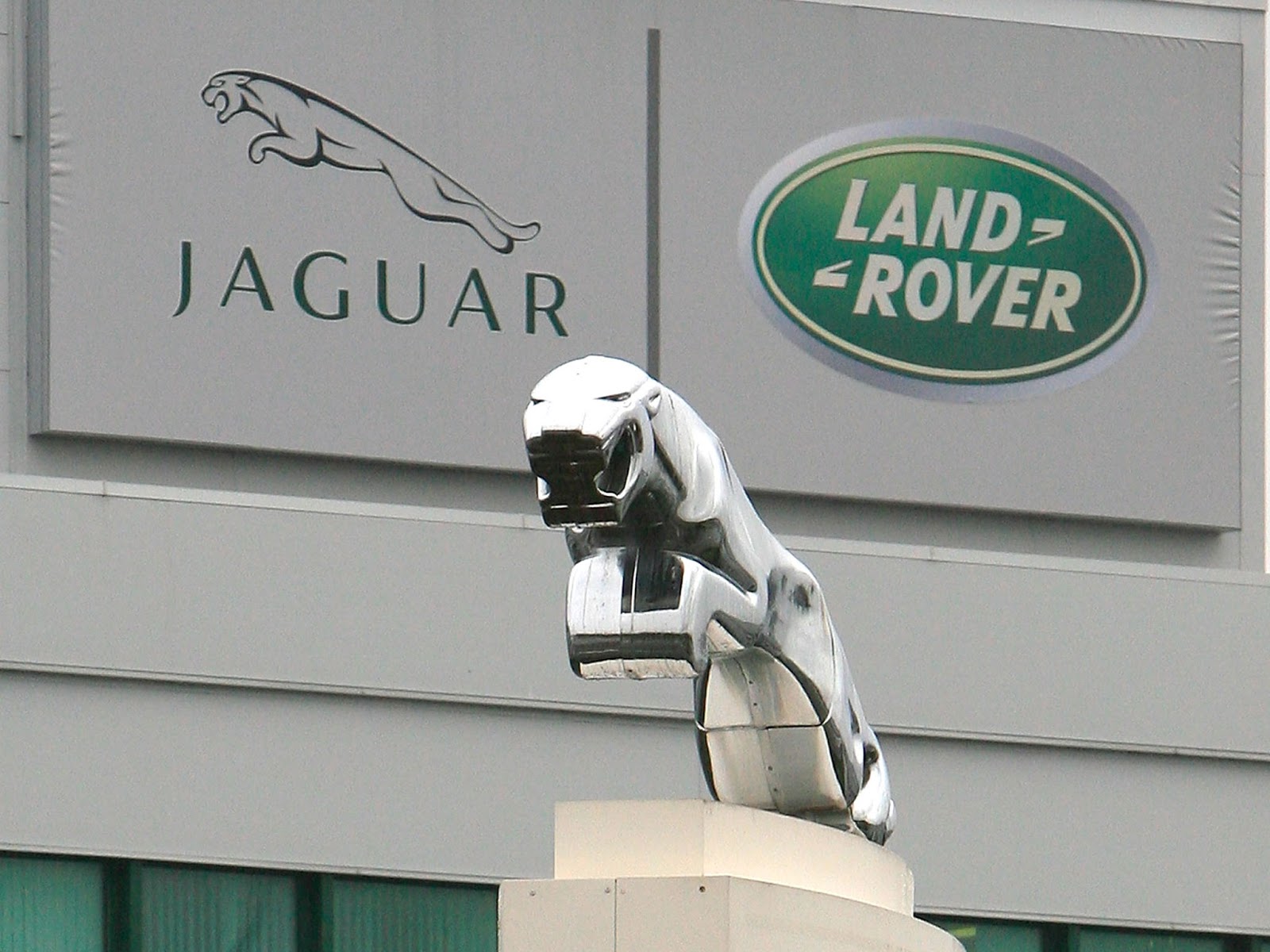 Jaguar Land Rover Ποιον θα εξαγοράσει η Jaguar Land Rover;