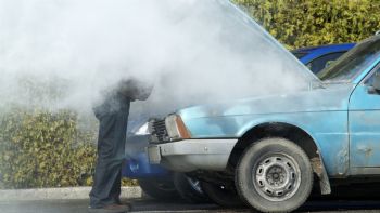 car breakdown heat 30.239 ΙΧ το μήνα χρειάζονται οδική βοήθεια!