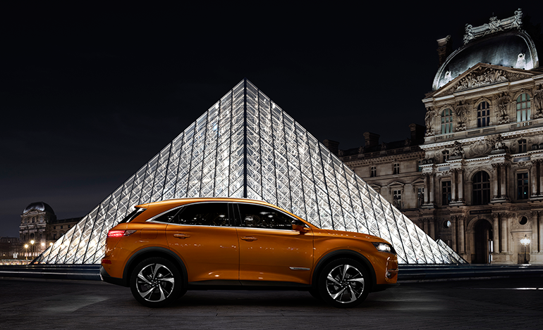 DS2B72BCrossback Η ΔΕΘ κινείται με DS 7 Crossback!