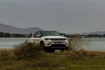 jeep2B252828282B2Bof2B492529 We test the Jeep Compass in the... showrooms and salons