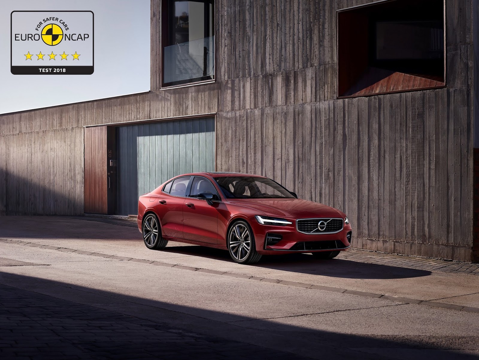 246534 Volvo S60 and V60 secure 5 star safety rating by Euro NCAP2B1 Συνεχίζουν το σερί 5 αστέρων τα Volvo S60 και V60