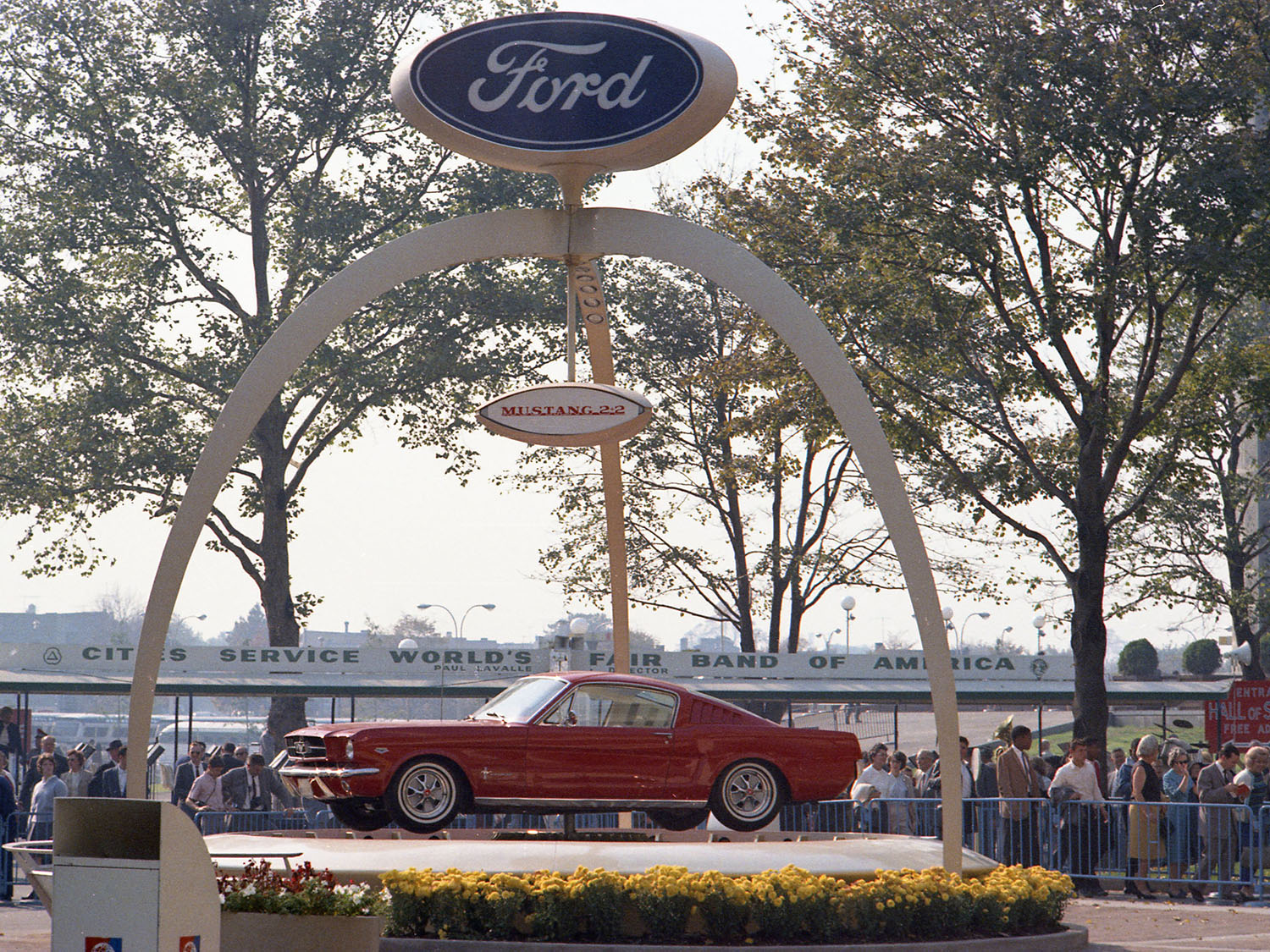 1964 NY Worlds Fair Mustang 1 Πώς γιορτάζει η Mustang τα 55 της χρόνια;