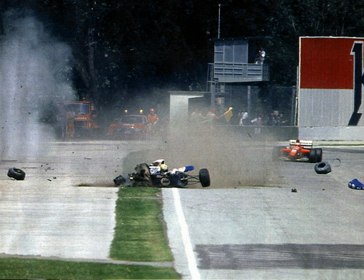 s6 Η τελευταία στροφή του Ayrton Senna
