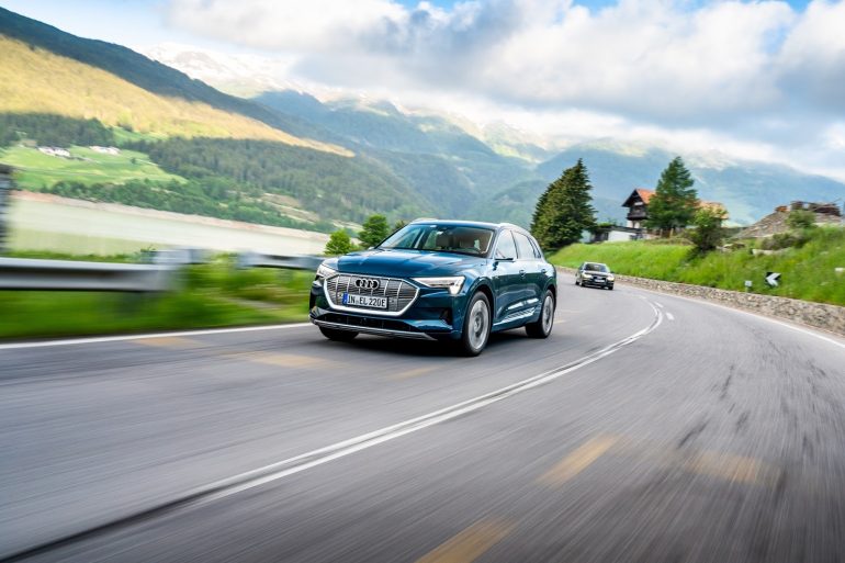 AUDI2BE TRON2B102B25CE25A725CE25A925CE25A125CE259525CE25A32B25CE25A325CE25952B242B25CE25A925CE25A125CE259525CE25A3 6 Πως είναι να κάνεις 1.600 χλμ σε 24 ώρες με ένα Audi e-tron ;