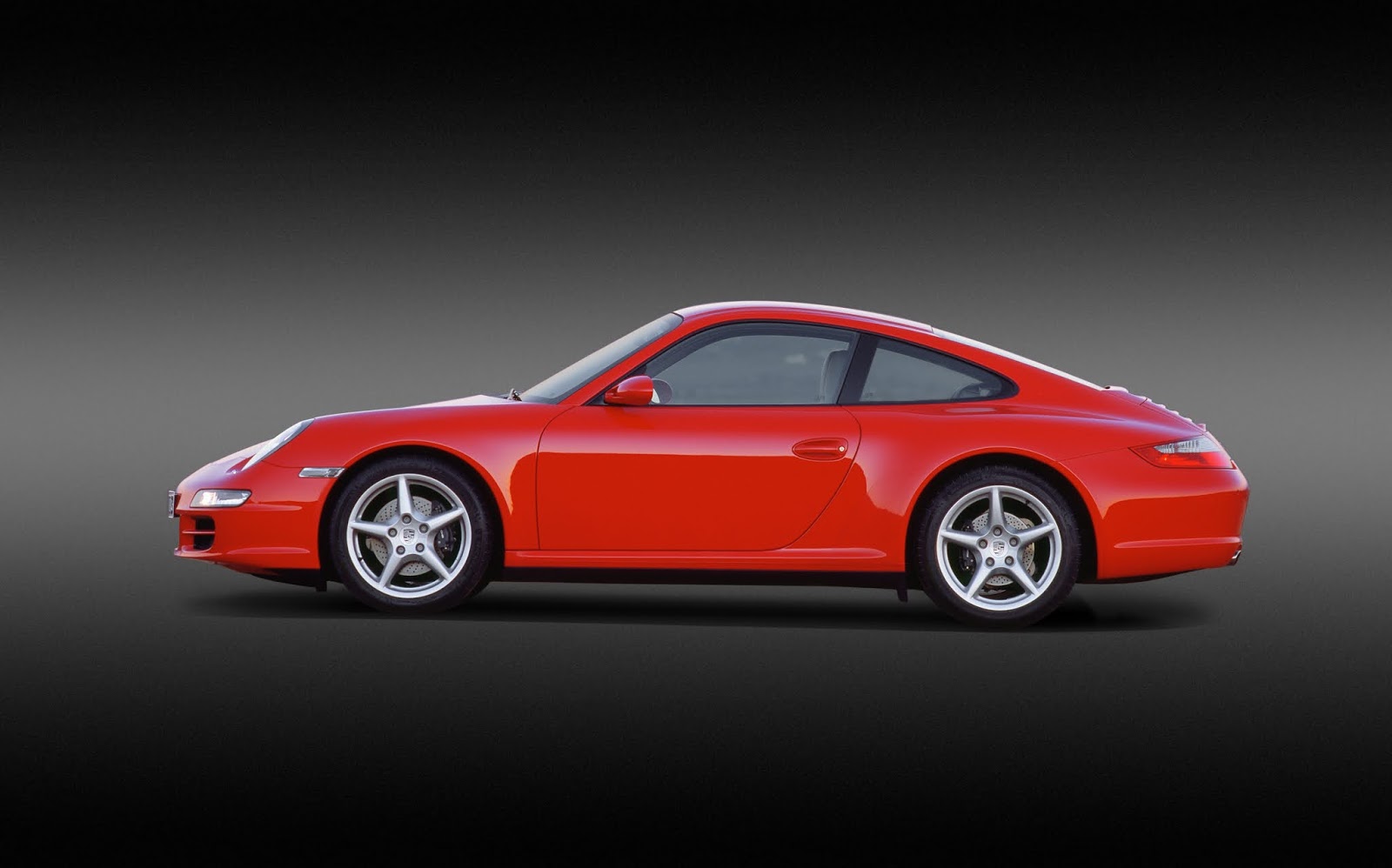 P13 0160 a4 rgb 1 Porsche 997, η Modern Classic 911