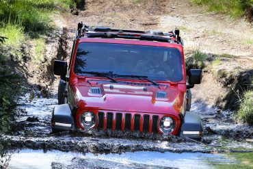 200120 Jeep WranglerGR GR 005 Jeep Wrangler: Waterproof excellence