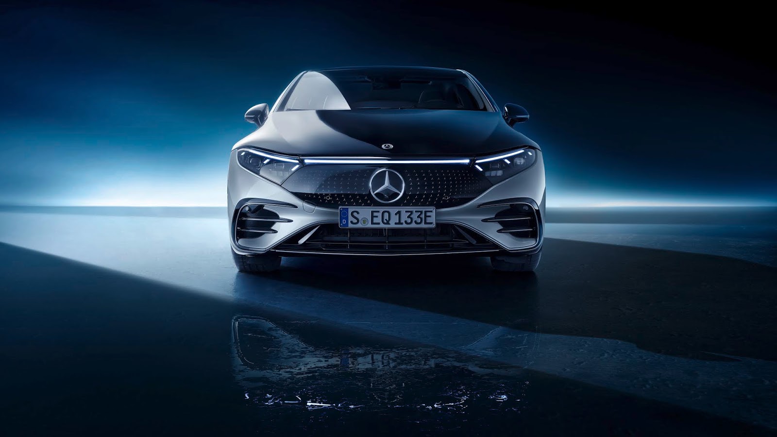 21C0123 004 Mercedes-Benz: stop allo sviluppo della piattaforma elettrica per le auto di lusso