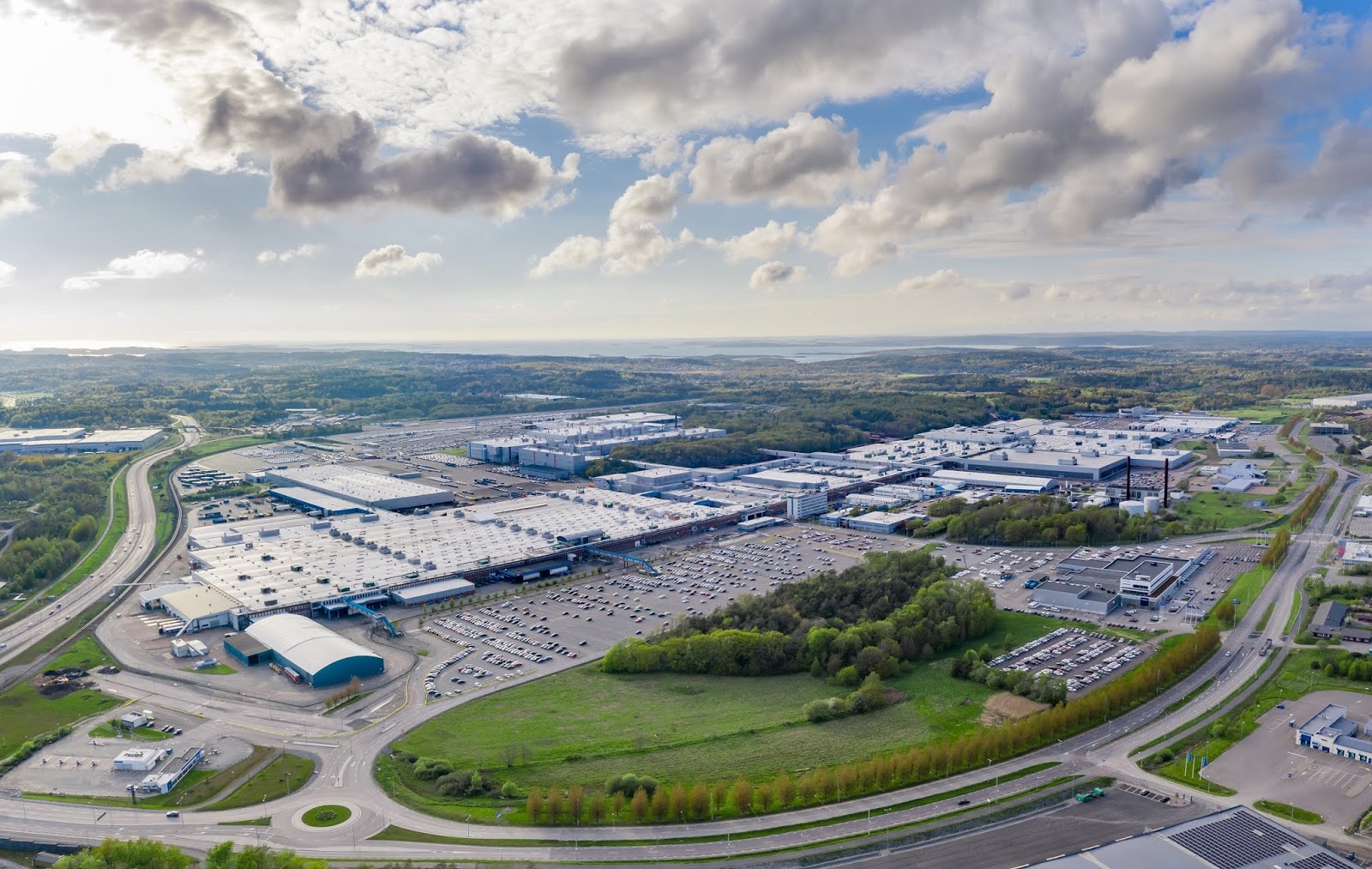 281662 Volvo Cars Torslanda becomes company s first climate neutral car plant 1 Το εργοστάσιο της Volvo Cars στην Τορσλάντα γίνεται η πρώτη κλιματικά ουδέτερη μονάδα παραγωγής αυτοκινήτων της εταιρείας