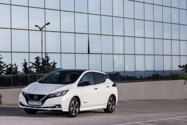 LOWRES NL 02 Tι κάνει το Nissan LEAF στο... καζίνο της Πάρνηθας;