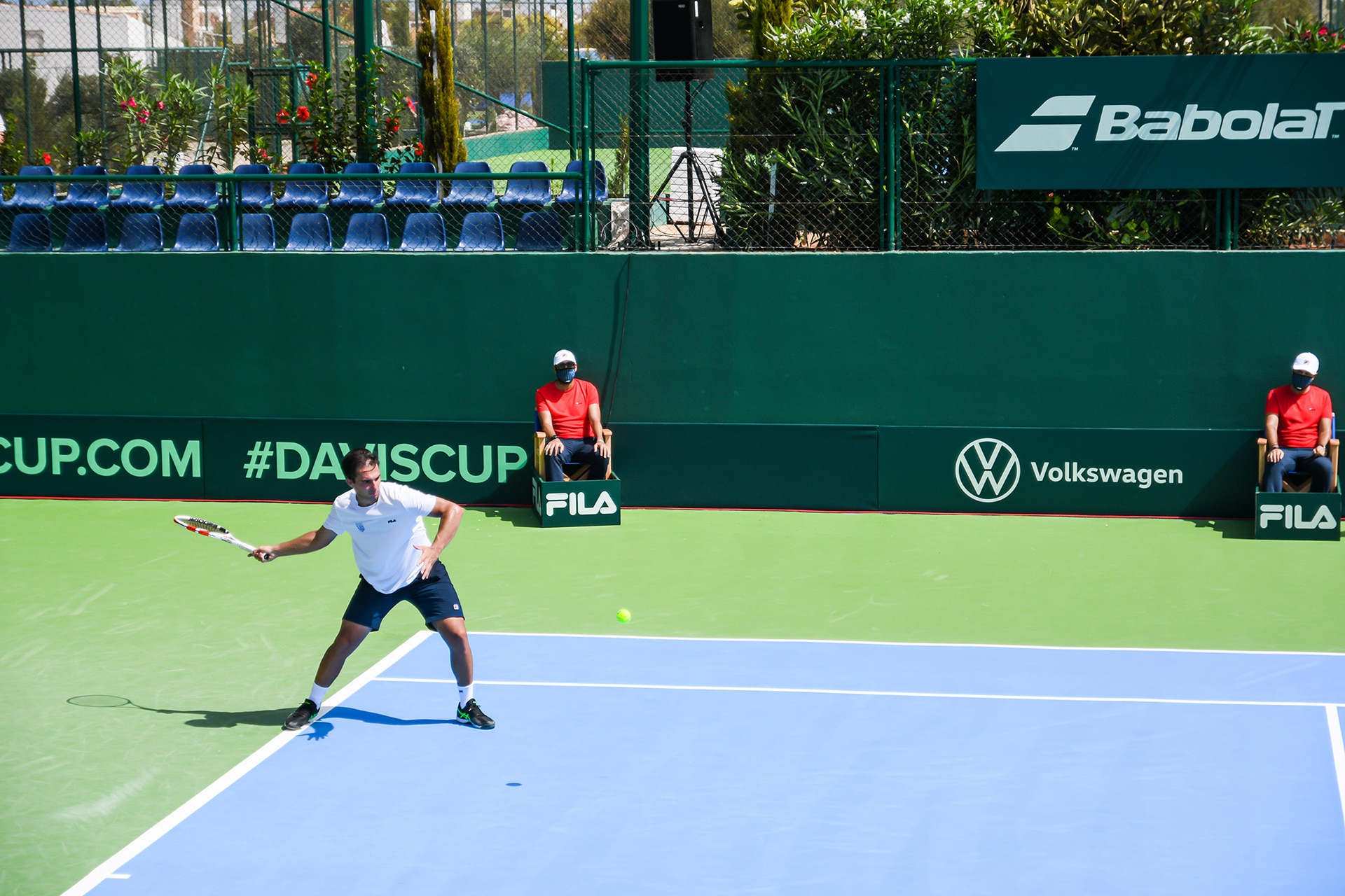 KOSMOCAR VOLKSWAGEN ΕΛΛΑΣ ΛΙΘΟΥΑΝΙΑ DAVIS CUP 5 Η Kosmocar-Volkswagen μέγας χορηγός της Εθνικής Ομάδας Τένις για το Davis Cup