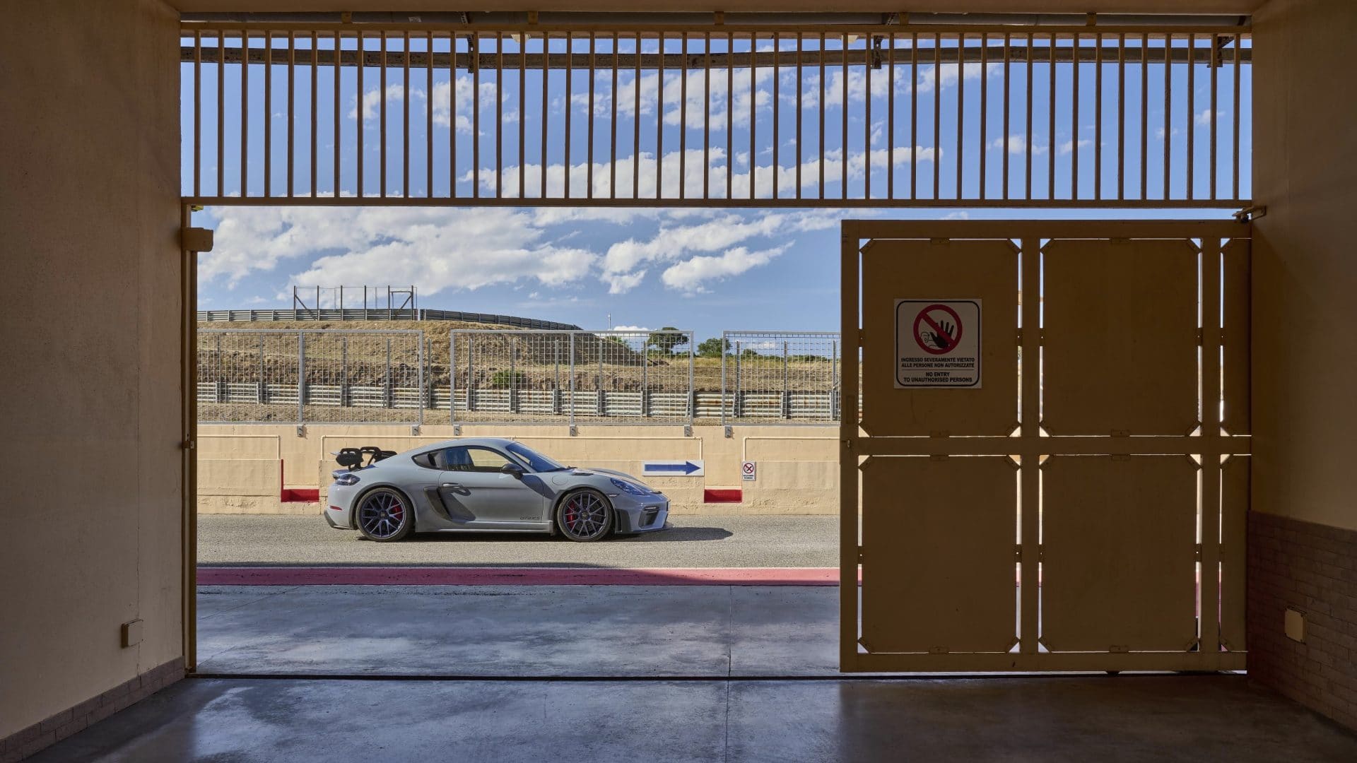 769 039 highres Αυτή είναι η νέα Porsche 718 GT4 RS