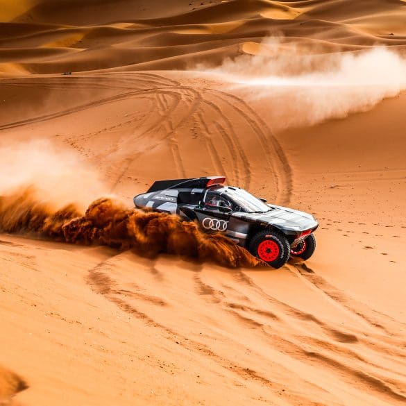AUDI RS Q E TRON 3 Audi: Τα «κλειδιά» της επιτυχίας του RS Q e-tron στην έρημο του Ντακάρ