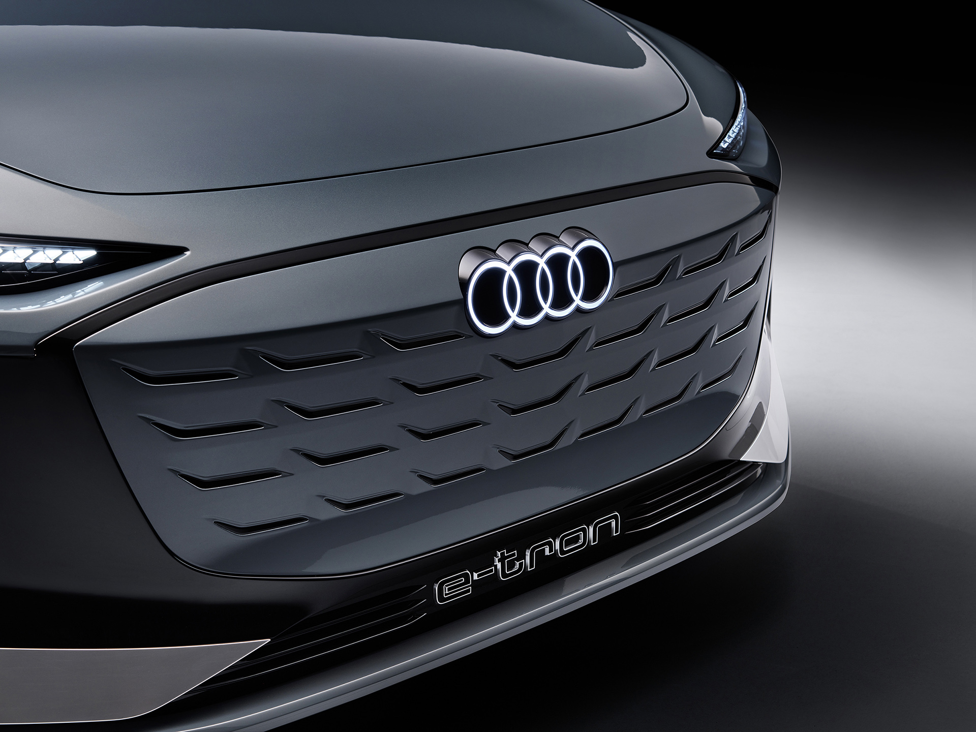 AUDI A6 AVANT E TRON CONCEPT 11 Audi A6 Avant e-tron concept : Πρωταθλητής αποθήκευσης, σε ενέργεια & χώρους