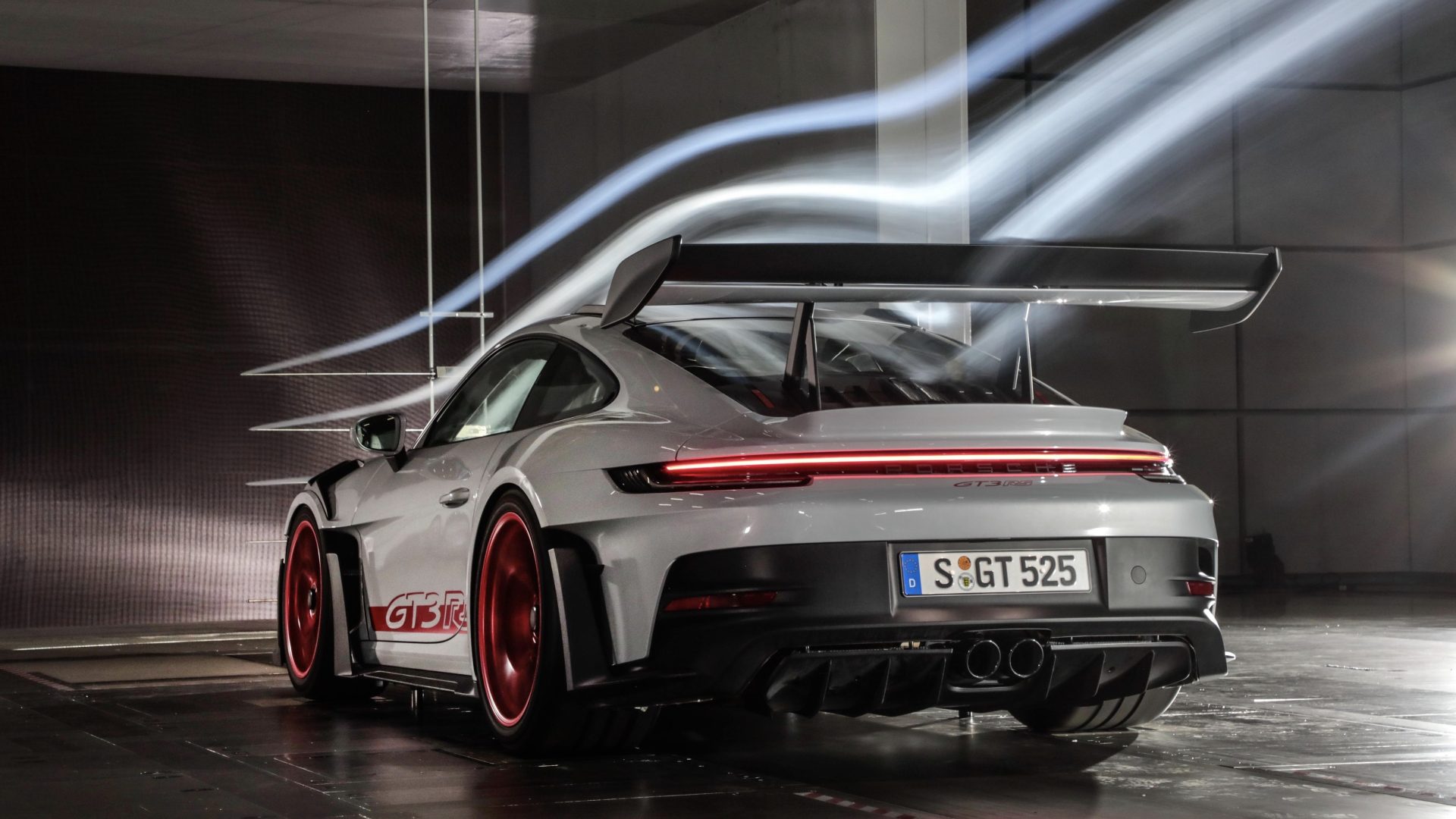 img 11 Τι άλλαξε η Porsche στην νέα GT3 RS