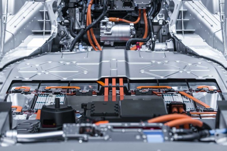 Elektroauto-Lithiumbatterien und Stromanschlüsse ACEA: Ehrgeizige EU-Batterieverordnung muss durch glaubwürdige günstige Bedingungen unterstützt werden