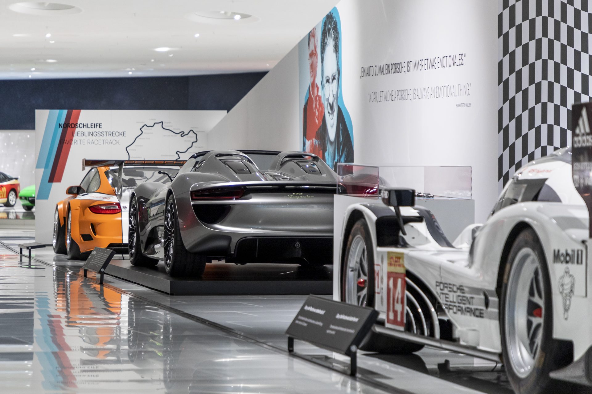 S23 1007 fine Porsche Museum: New special exhibition ‘75 Years of Porsche Sports Cars’