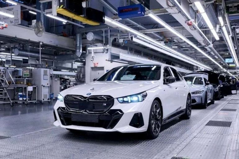 bmw i5 Produktion BMW sieht anhaltende Nachfrage nach Elektrofahrzeugen in Europa - BMW startet Produktion des i5