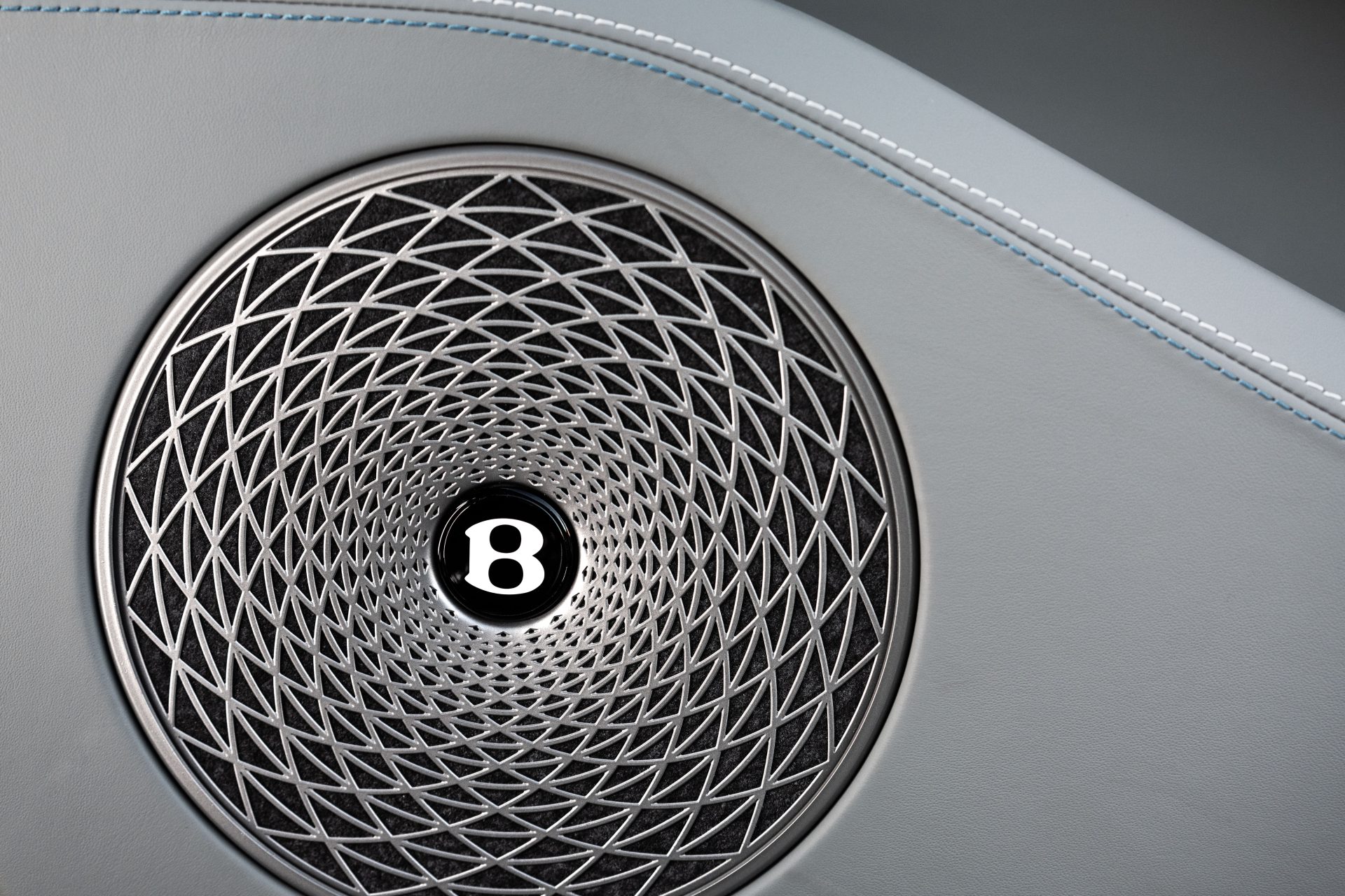 Naim for Mulliner 1 Bentley : Η απόλυτη εμπειρία in-car-audio στην Batur