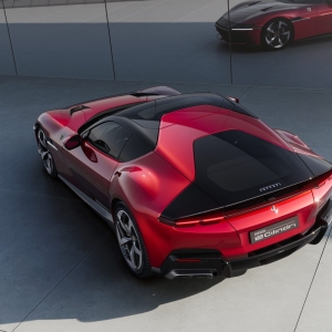 New Ferrari V12 ext 07 Design red media c65c576c 376d 4270 b4f2 495438600899 Ferrari 12Cilindri