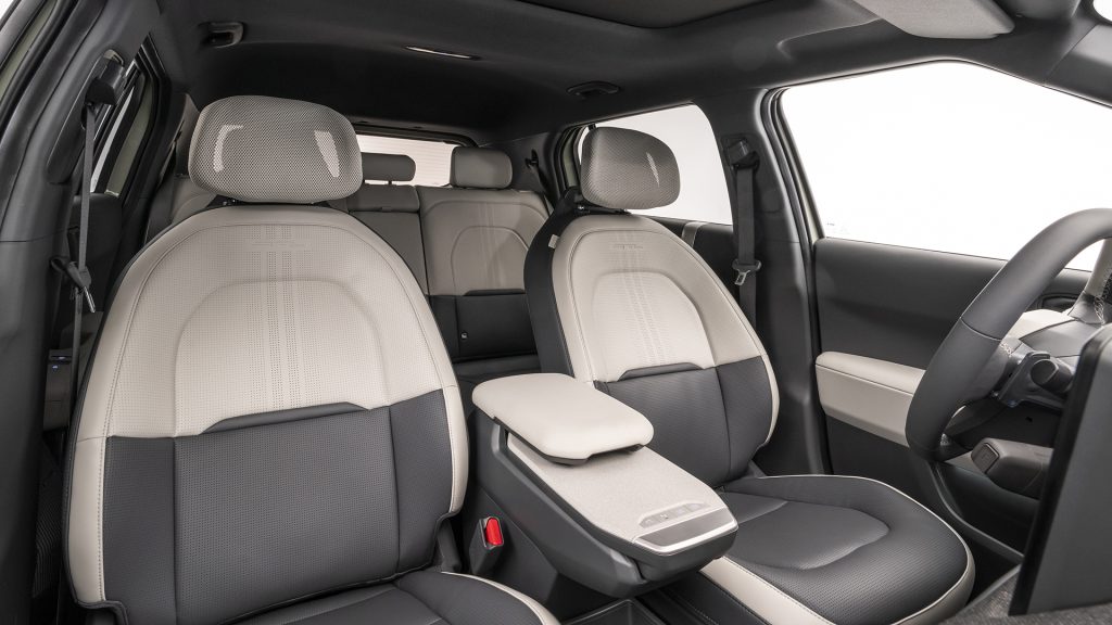 kia ev3 gtline aventurinegreen interior digital 1920x1080 009 Νέο Kia EV3: Θέτει νέα πρότυπα στην κατηγορία των compact ηλεκτρικών SUV