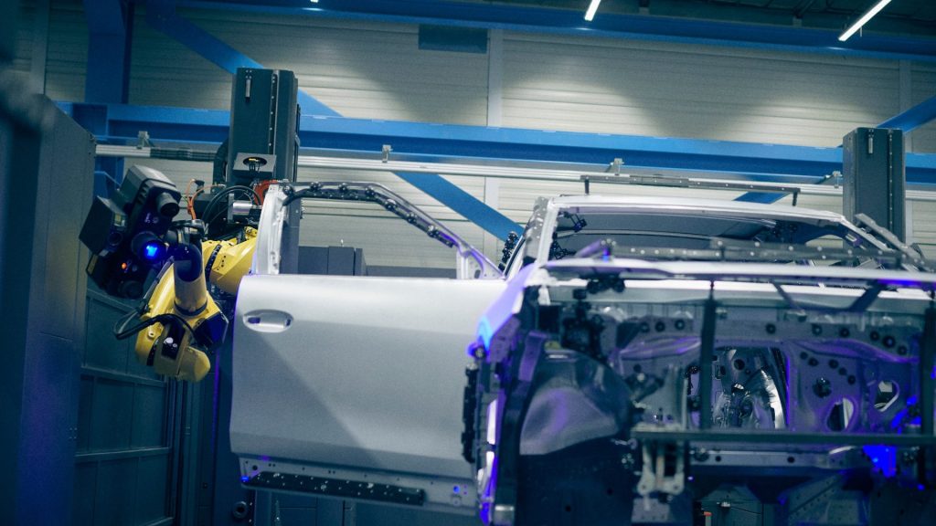 2024Ford ElectricExplorerProductionStart AGV 30 Ξεκίνησε η παραγωγή του νέου, αμιγώς ηλεκτρικού Explorer στο εργοστάσιο συναρμολόγησης EV της Ford στην Κολωνία