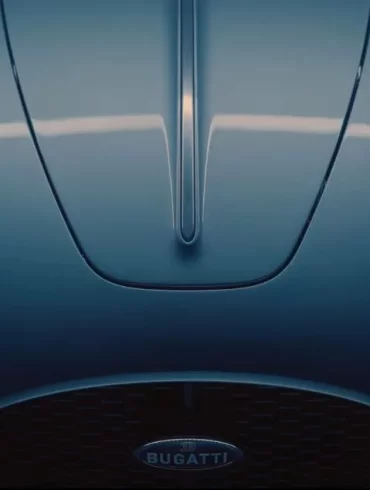 Bugatti teaser The new Bugatti debuts today: Watch the Livestream today at 10:30 pm