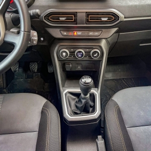 IMG 5280 Οδηγούμε Dacia Jogger 1.0 TCe ECO-G 100 (91/101 Hp) LPG 7 Seat: Πιστό στην αποστολή του