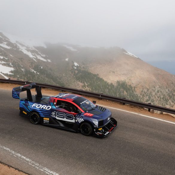 Pikes Peak SuperTruck 2024 4 Ford Performance's F-150 Lightning SuperTruck is this year's king of the Pikes Peak International Hill Climb
