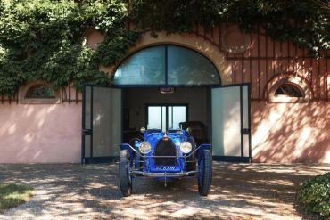 01 BUGATTI T35 100° Anniversario Bugatti Type 35: un'ispirazione senza tempo