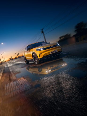 2024Ford ElectricCapri 35 LOW Nuova Ford Capri: versioni disponibili per la Grecia - Prezzi e dotazioni