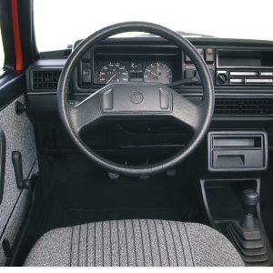 DB2003AU01926 medium VW Golf 2nd Generation (1983 - 1991)