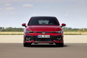 Golf GTI 1 Volkswagen Golf: The Best Seller turns 50 with an anniversary model