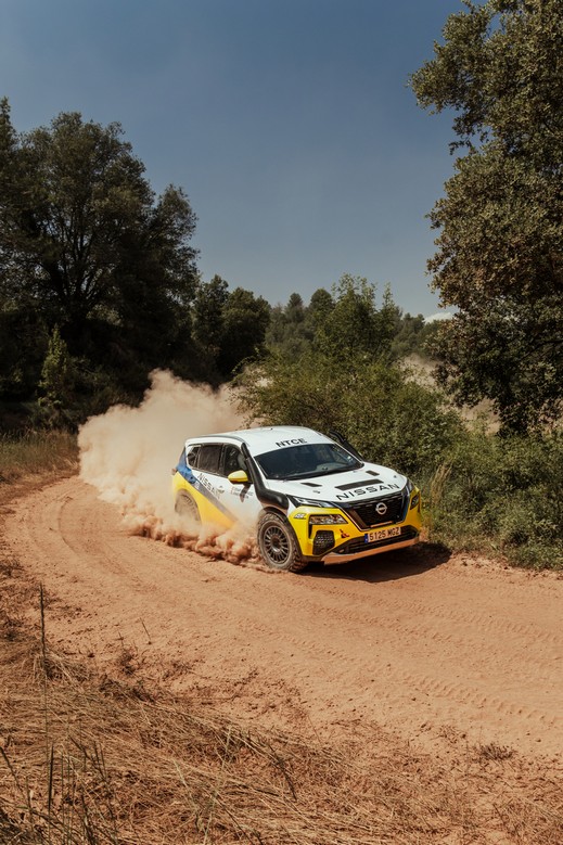 2 Το Nissan X-Trail e-POWER με e-4ORCE στο Rally Aragon Baja