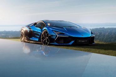 654473 Lamborghini Revuelto Opera Unica: Inspiriert vom sardischen Meer