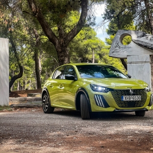 IMG 6491 Οδηγούμε Peugeot 208 Facelift Hybrid GT 100 HP: Το απαραίτητο