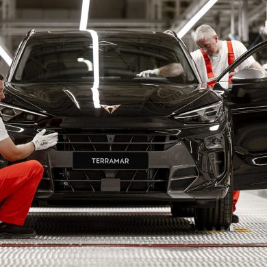 Production of the new CUPRA Terramar begins at the Audi plant in Gyor 03 Η παραγωγή του νέου CUPRA Terramar ξεκινάει στο εργοστάσιο της Audi στο Γκιόρ